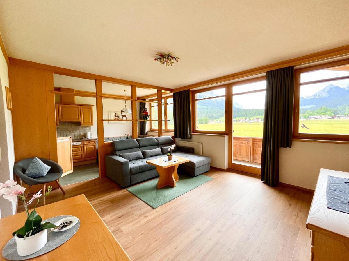 Apartmenthaus Brigitte Leutasch Exteriör bild