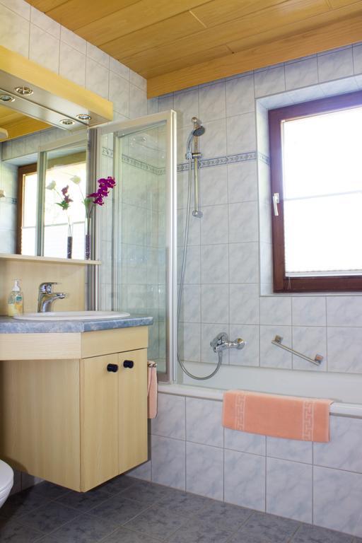 Apartmenthaus Brigitte Leutasch Rum bild